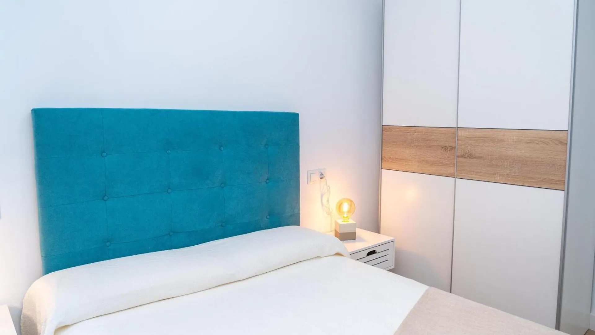 De Ronda Al Tajo Apartment 0*,